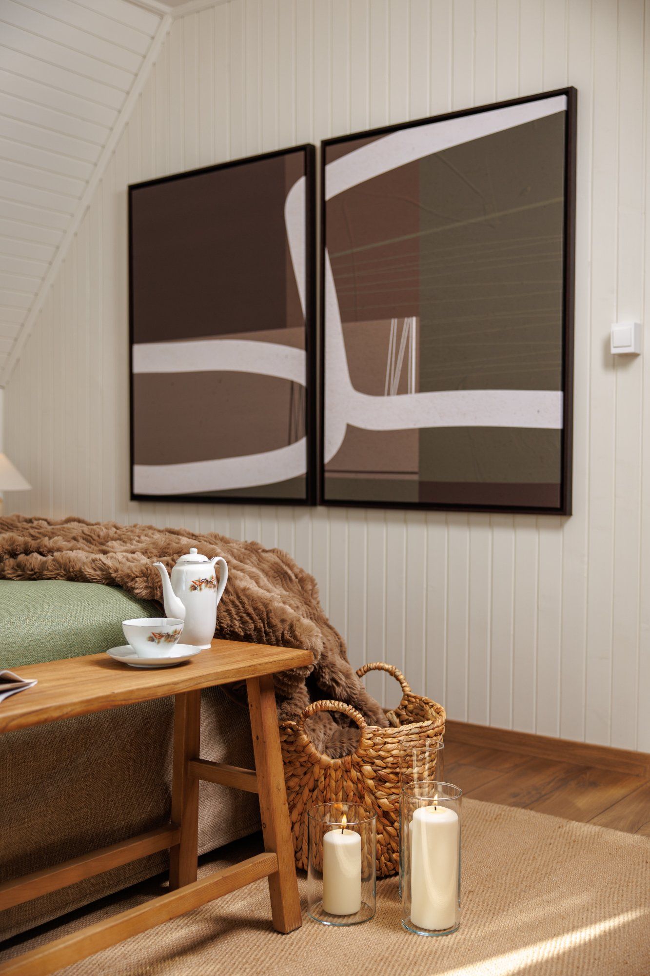 Private outdoor jacuzzi with panoramic mountain views