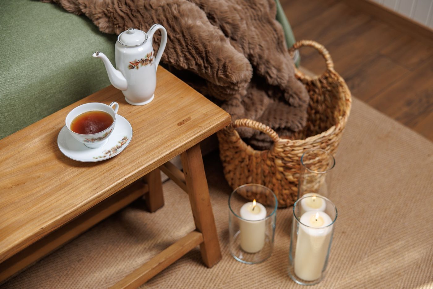 Second bedroom double bed artisan details